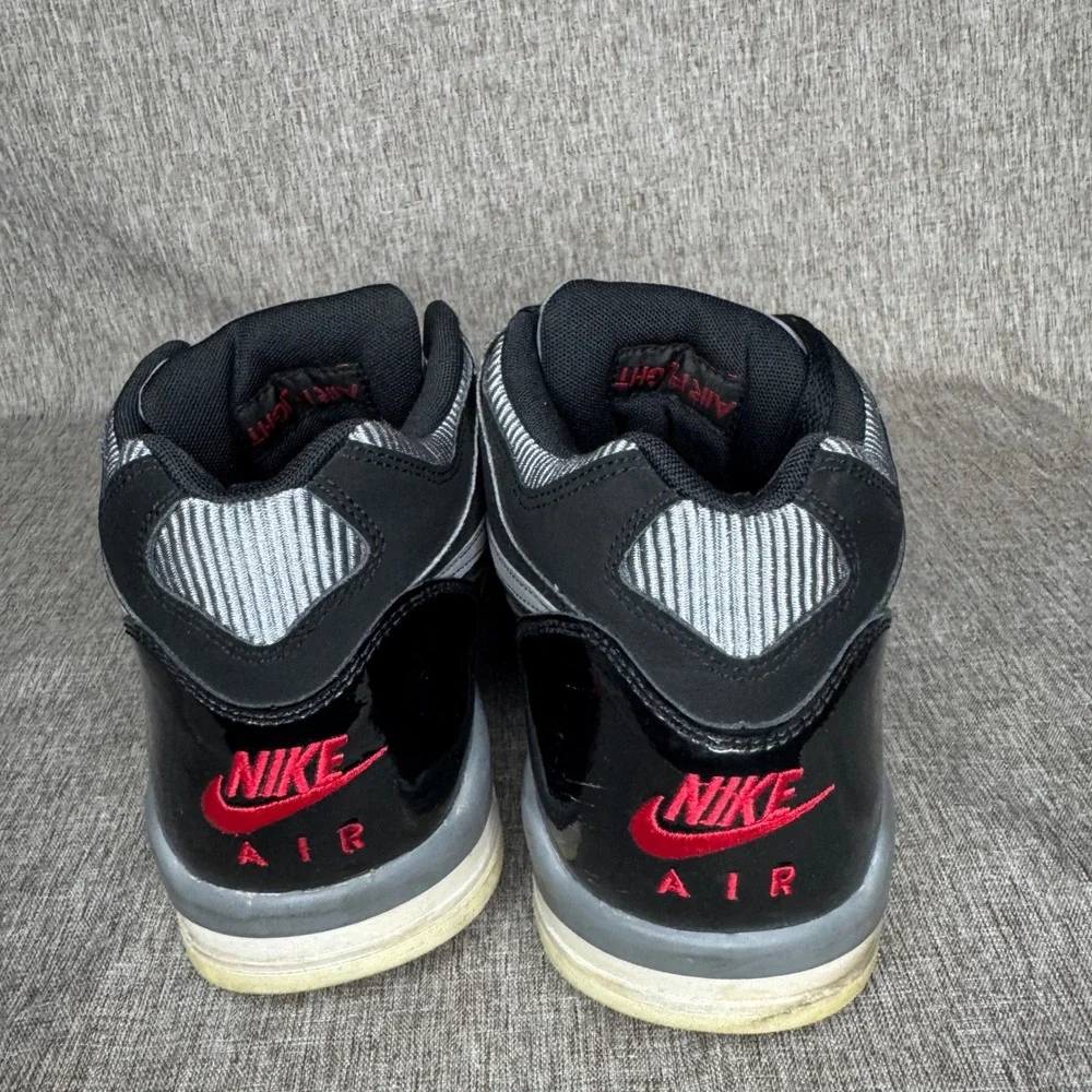 Nike Air Flight 89 Mens 11 Black Wolf Grey Varsity Red 2012 Retro